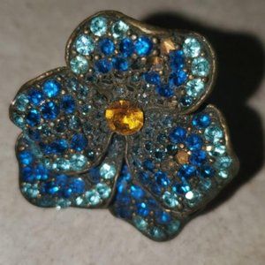 Blue Crystal Pansy Ring